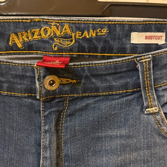 Arizona jeans company boot cut size 17 short juniors - Picture 2 of 3